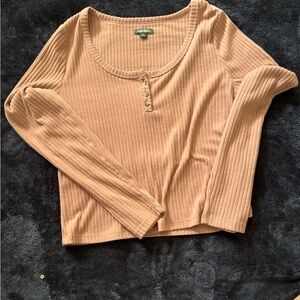 Pink long sleeve crop top